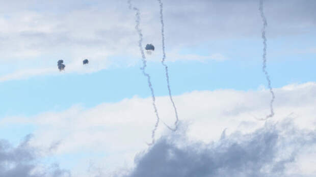 WP: Катар и Оман начали обсуждать с Ираном возможное прекращение огня