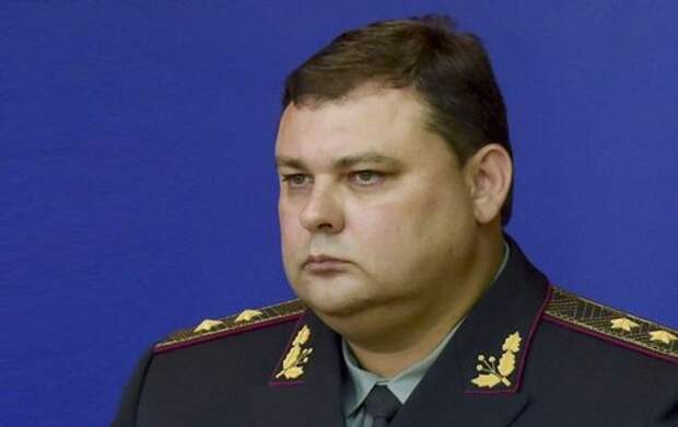 Почему у Зеленского решили раздать фашистам оружие