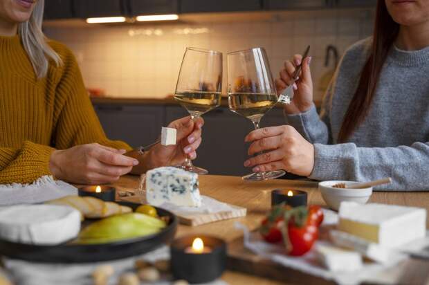 Врач опровергла популярный миф о пользе вина