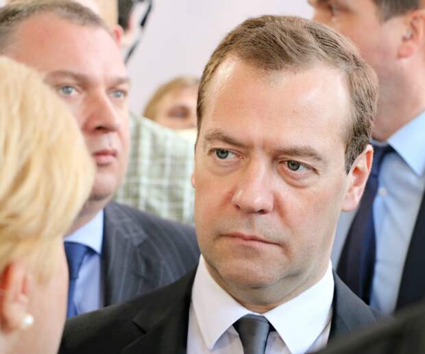 Дмитрий Медведев пообещал отомстить виновникам теракта в «Крокусе»
