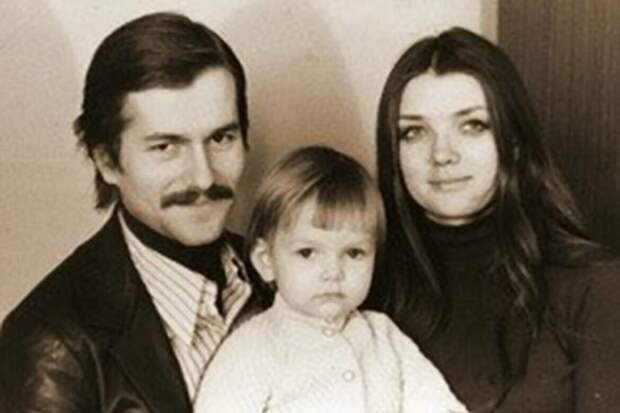«Самое страшное, что было в моей жизни — это опознание», – Игорь Ливанов вспомнил о гибели жены и дочери