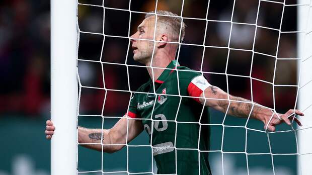 «Новый контракт с «Локомотивом» не заслужил, видимо». Баринов — жестко про скорый уход в ЦСКА: когда он случится?