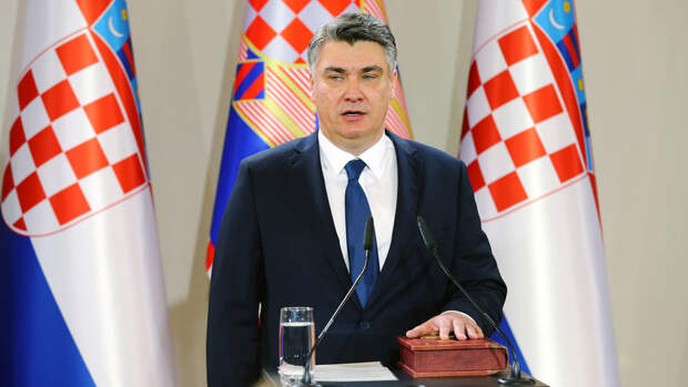 Президента Хорватии внесли в базу "Миротворца" за "антиукраинскую пропаганду"