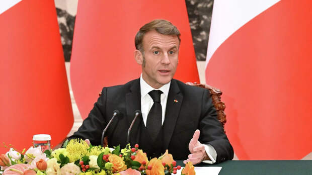 Президент Франции Эммануэль Макрон во время встречи с председателем КНР Си Цзиньпином. 4 декабря 2025 Президент Франции Эммануэль Макрон во время встречи с председателем КНР Си Цзиньпином. 4 декабря 2025 - РИА Новости, 1920, 04.12.2025