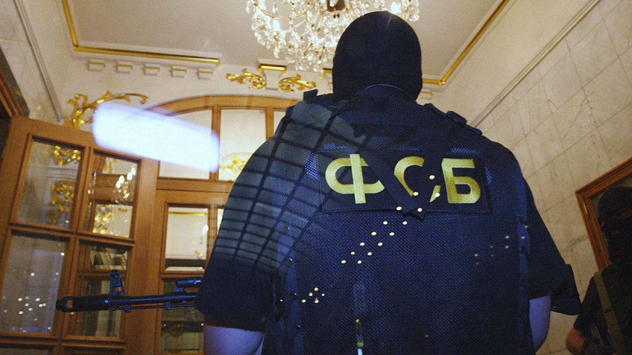 Генерал Михайлов: День чекиста в ФСБ отмечают по-разному и в высшей степени пристойно