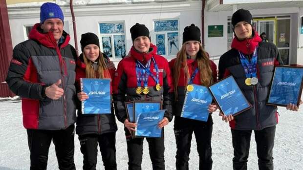 "Слезы других регионов". Ориентировщики Алтая рассказали, как взяли золото Спартакиады
