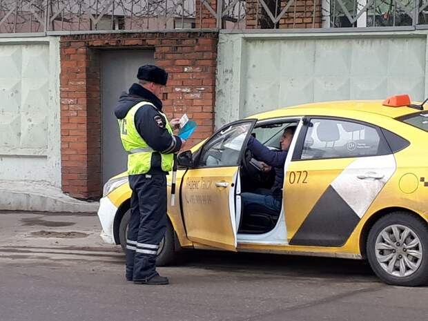 Проверка документов/Фото автора