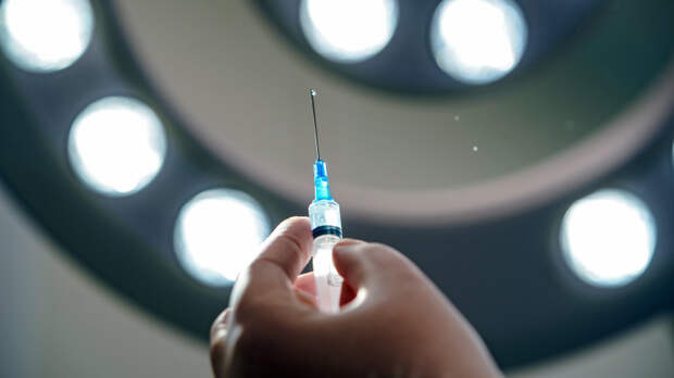 «Мы за альтернативу»: почему отказ от прививок для детей грозит массовыми эпидемиями среди взрослых