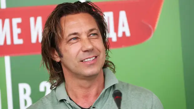 Бывший одноклубник Мостового: Александр никогда за себя не платил в ресторане