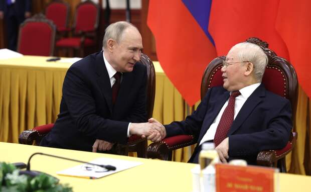 Ещё раз вернёмся к визиту российского президента в КНДР и Вьетнам.-4