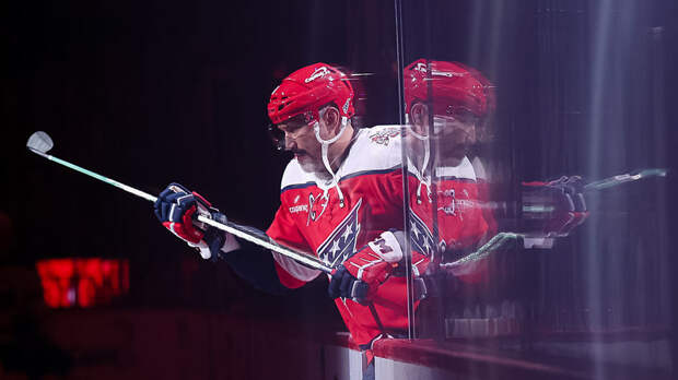 «Вашингтон» разгромно проиграл «Рейнджерс» в матче с девятью шайбами, Овечкин — без очков