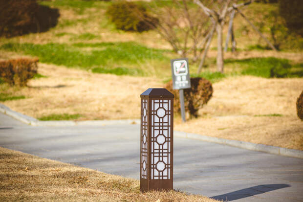 Olga choi fashion blogger myblondegal South Korea smart casual elegant Kate-Katy long oversize coat Kate-Katy white knit vest Armani Exchange leather jacket Kate-Katy check scarf Rebecca Minkoff MAC bag Choies fedora hat-05760