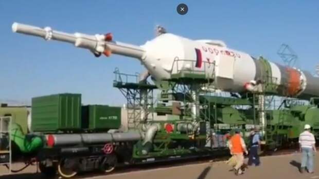 Рогозин опубликовал видео с космическим кораблем  «Союз МС-14»  и роботом «Федором»