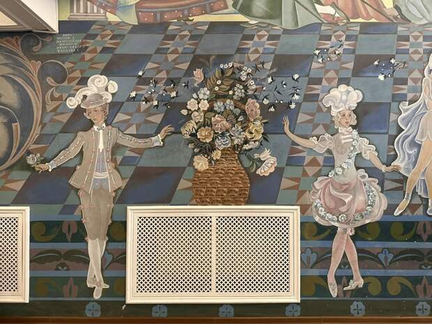 Нижегородский театр оперы и балета раскрыл зрителям тайну букета в фойе