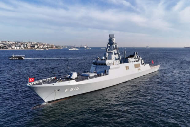 Фрегат TCG İSTANBUL ВМС Турции