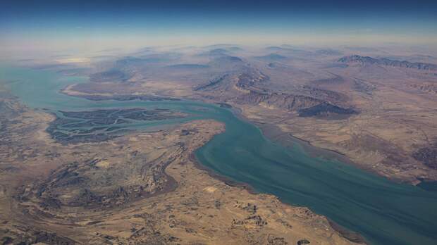 Иран хорошо усвоил уроки России: Ормузский пролив стал непроходимым