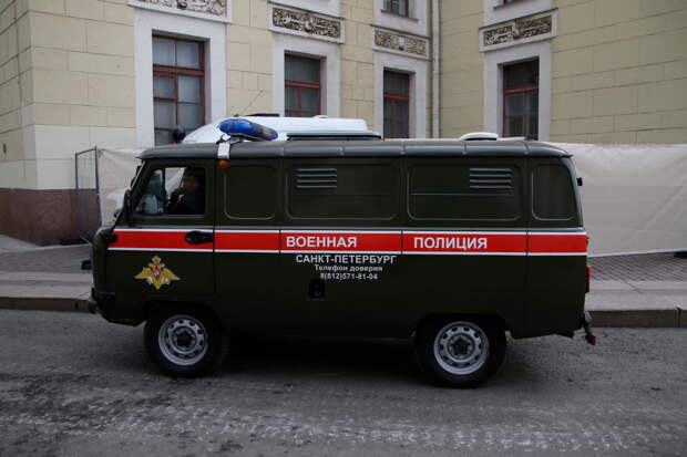 В военном училище Санкт-Петербурга прогремел взрыв. Есть пострадавшие