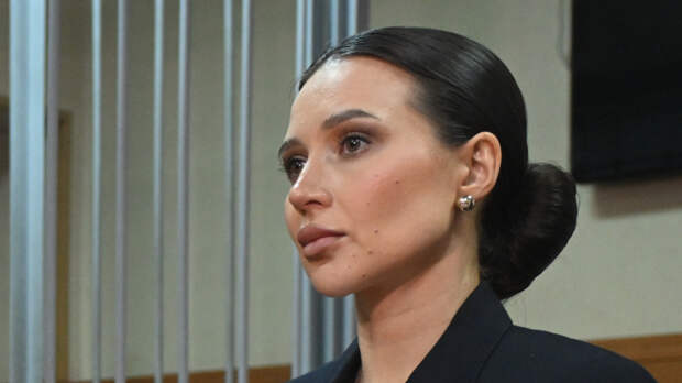 Лерчек не может ходить из-за перелома позвонков, заявила адвокат