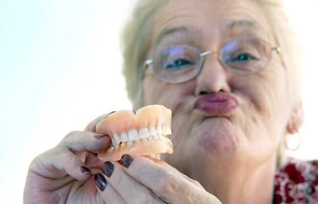 Существует ли связь между количеством зубов и качеством памяти?