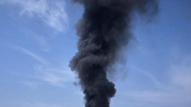 КСИР ударил ракетами и дронами по военным базам США в Кувейте, ОАЭ и Бахрейне