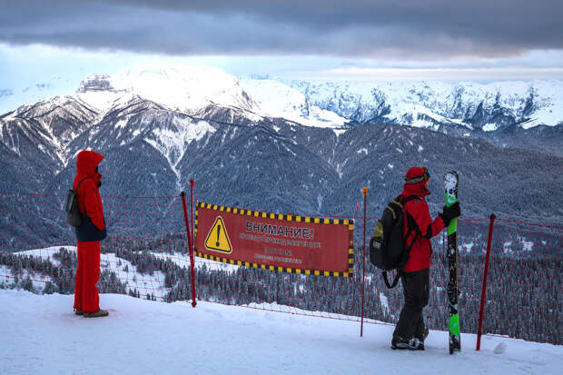 В Сочи спасатели полночи искали женщину, ушедшую в горы, чтобы помедитировать