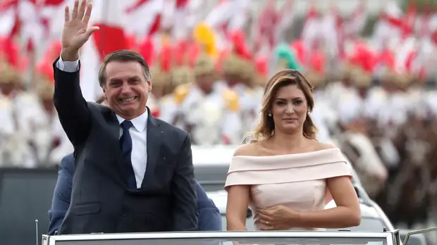 Болсонару официально вступил в должность президента Бразилии