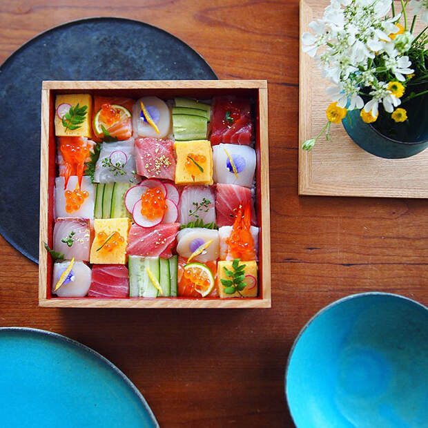 Mosaic Sushi