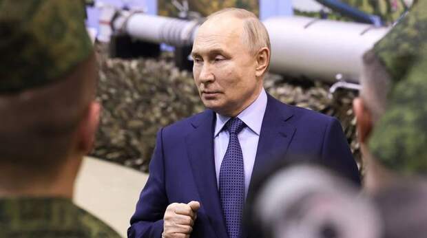 Владимир Путин обосновал отсутствие намерения воевать с НАТО соотношением оборонных расходов США и РФ
