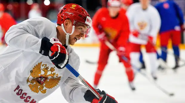 Воробьёв не стал говорить, кто будет играть в звене с Овечкиным и Кузнецовым