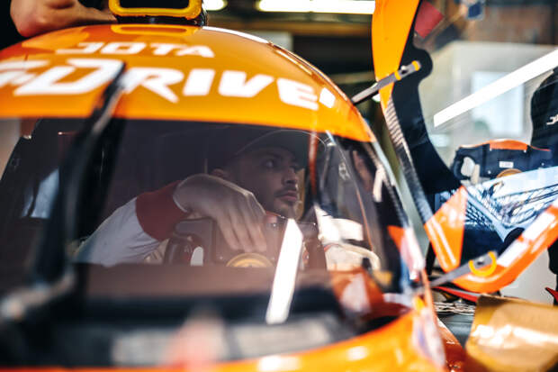 Роман Русинов о том, почему сезон-2016 для G-Drive Racing вдруг пошел под откос, и как он будет выигрывать в 2017-м. Фото 20