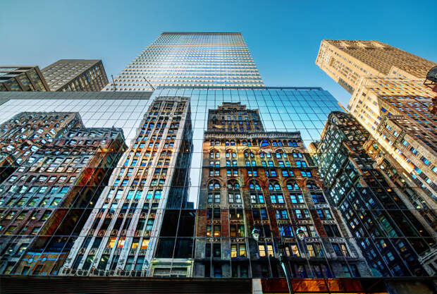 amazing-reflections-optical-illusions-48-5837ea1e32185__700