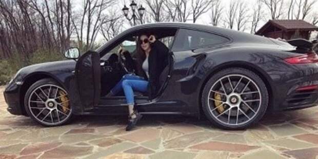 Дочь депутата Госдумы попросила больше хороших дорог для своего Porsche