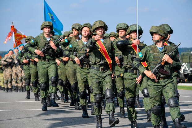 В военной доктрине Белоруссии пропишут союзнические обязательства в СГ и ОДКБ
