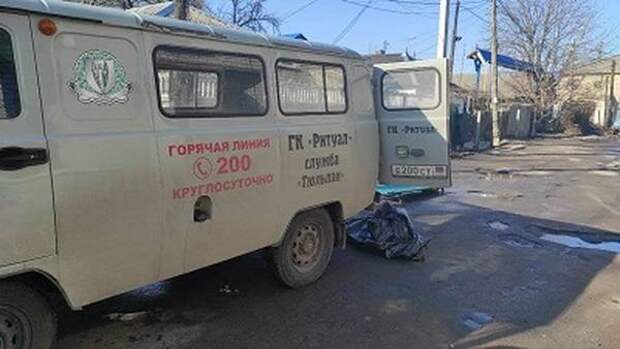 Зеленский втянул страну в военный психоз
