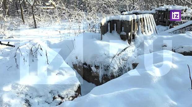 Российские военные осваивают важные навыки на занятиях по тактической подготовке