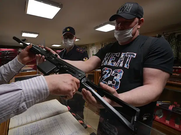 «В связи с рядом резонансных происшествий»: Бастрыкин выступил за возвращение МВД контроля за оборотом оружия