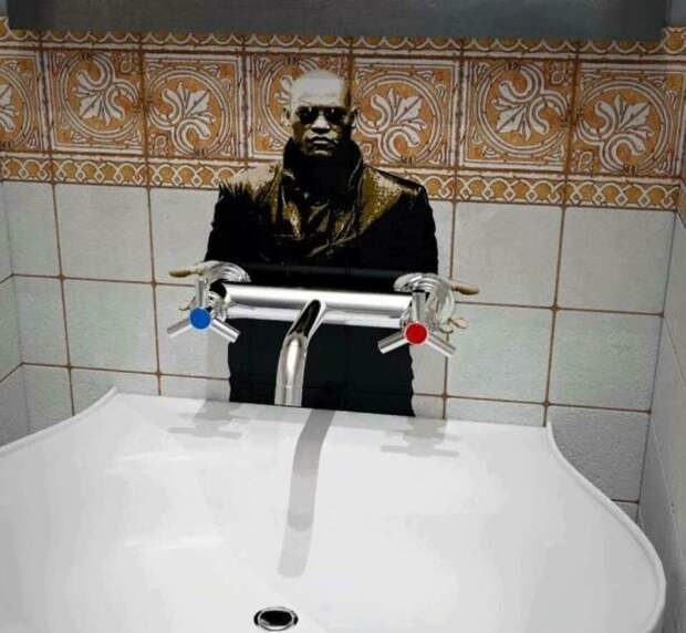 15 забавных актов вандализма, обнаруженных в общественных туалетах изображение 2