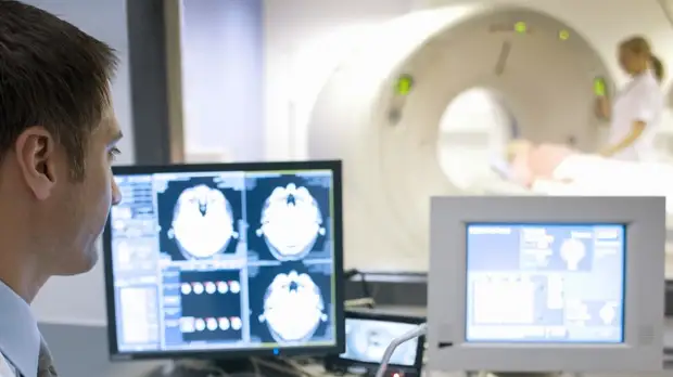 Онколог Расулов назвал три правила профилактики рака