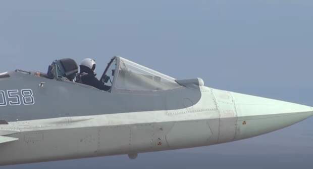 Полет на Су-57 без купола впечатлил американского эксперта