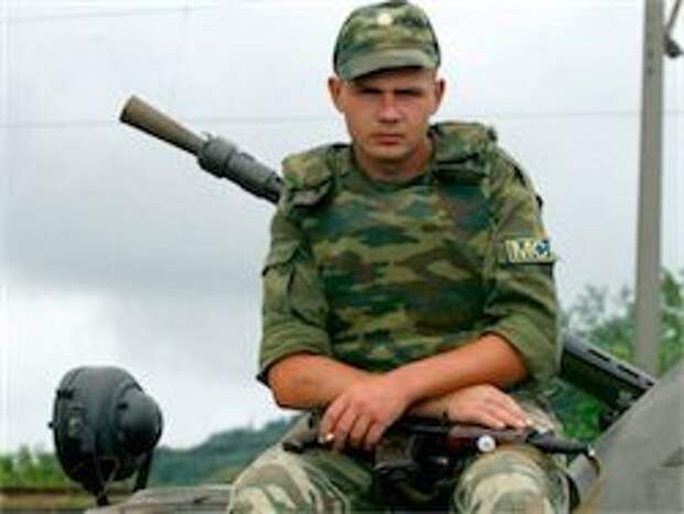 Новость на Newsland: Киев: РФ хотела ввести колонну с миротворцами на Украину