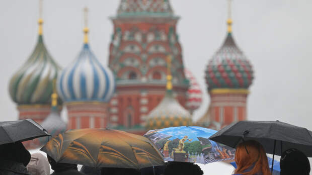 Синоптики спрогнозировали «мегаливень» в Москве в День России