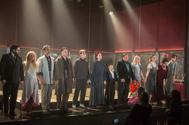 Премьера спектакля «Без вины виноватые» в Московском Губернском театре: «Вся жизнь – театр!»