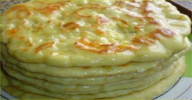 Так делают в Тбилиси: очень вкусные хачапури на сковороде.