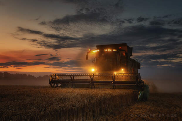 Harvest time by Hans-Peter Ilge on 500px.com