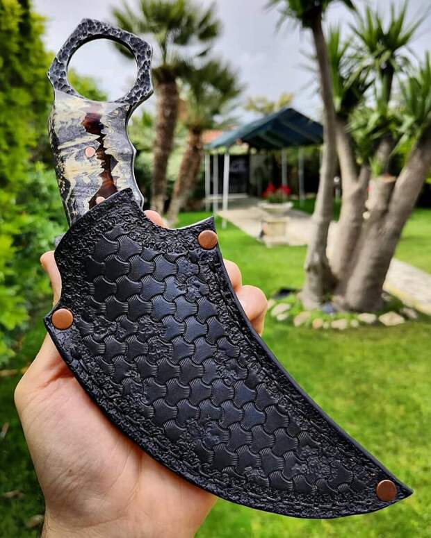 https://www.instagram.com/p/ByI2b5tCkMK/?igshid=1tcye7078zx2l