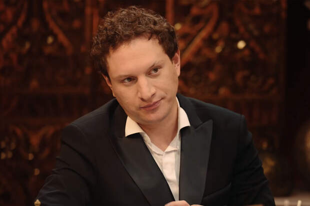 Блогер Сатир назвал актрису Самбурскую добрейшим человеком