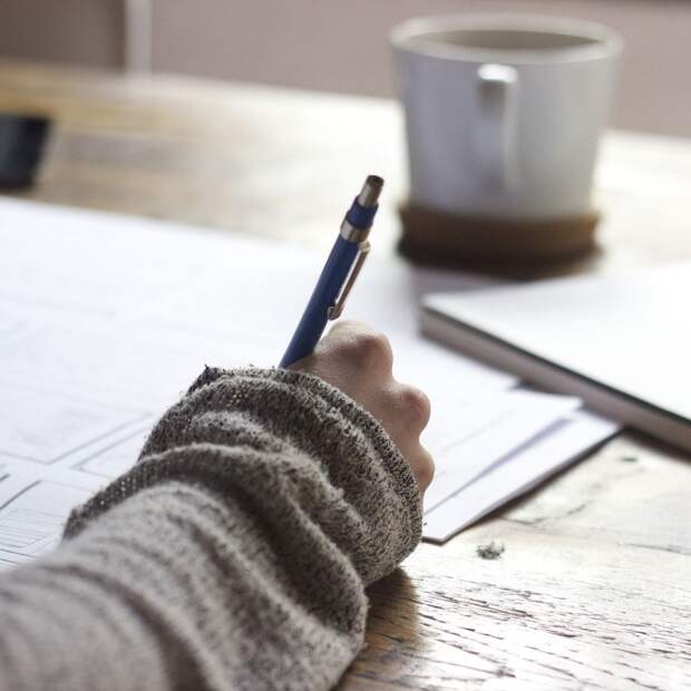 writing-828911-1920 alt