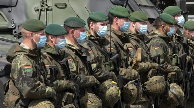 Минобороны ФРГ предложило ввести санкции против Путина и его окружения из-за Украины