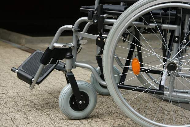 Инвалидная коляска/Pixabay