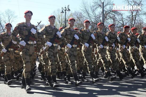 В Петербурге проходит репетиция парада Победы